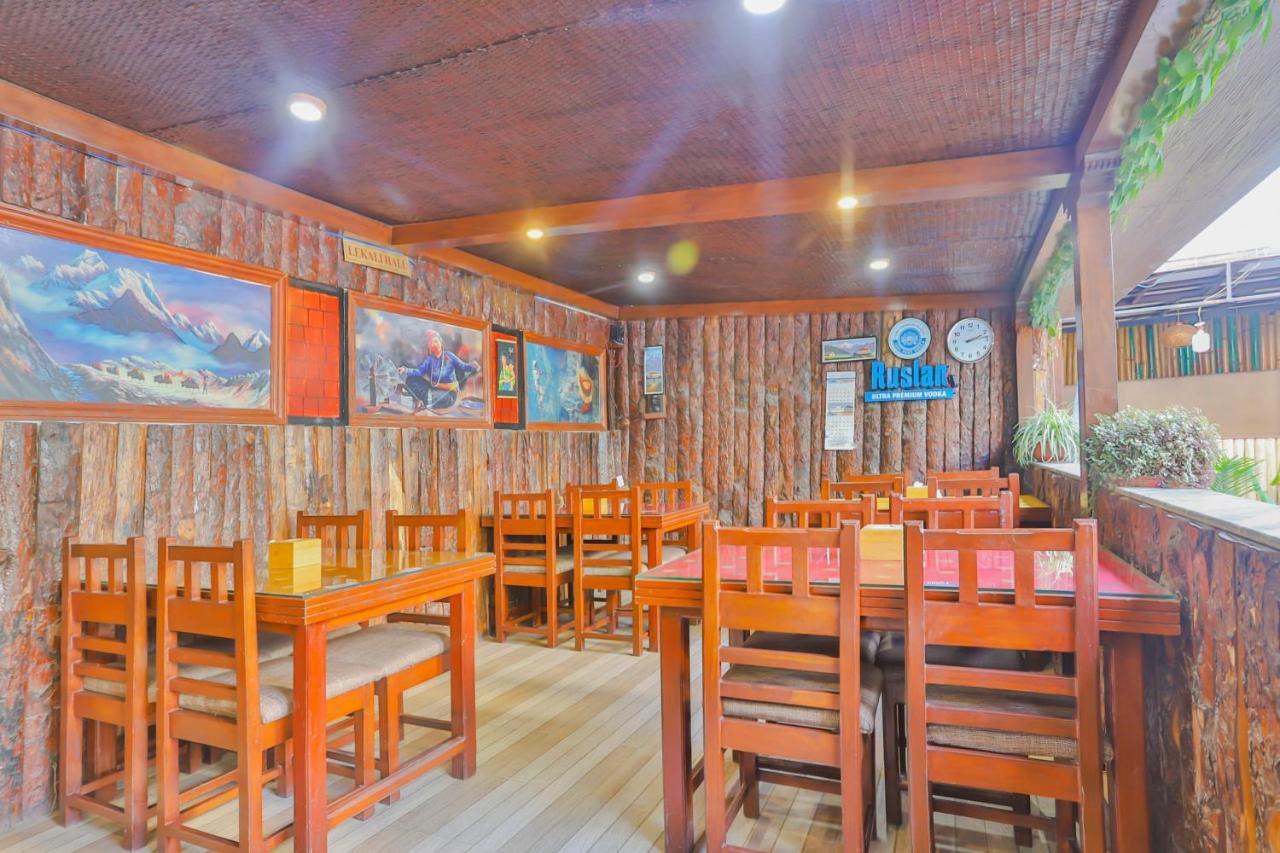 Oyo 720 Lekali Homes And Restaurant Катманду Экстерьер фото