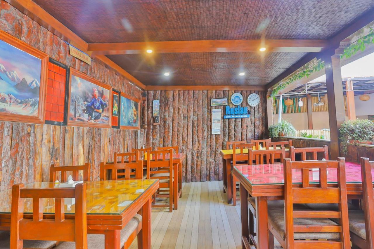 Oyo 720 Lekali Homes And Restaurant Катманду Экстерьер фото